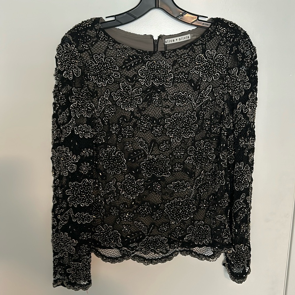 Alice and Olivia beautiful fancy beaded top. Tag says Size 8.